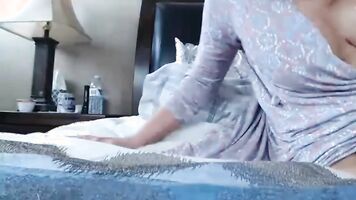 hairy MILF webcam