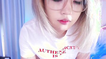 Webcam model, Asian young girl, perfect tits