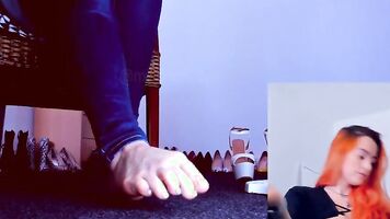 Mistress Inni - How do you prefer my feet - with heels or barefoot