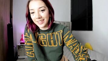 Otaku webcam girl with big tits gets wet