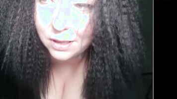 Big Boob Webcam MILF strips and fingers