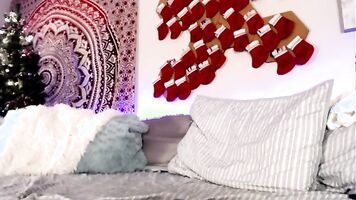 Syriahsage's Cam chaturbate special christmas room