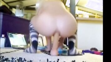 Webcam Teen Dildo Anal Riding Show - www.chatmypussy.com
