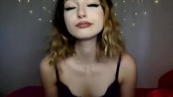 CHATURBATE TEEN LIVESTREAM LACE BODYSUIT BEDROOM RECORDING PT2
