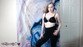 Big Booty Blonde Trying on Leggings Small Waist Big Ass
